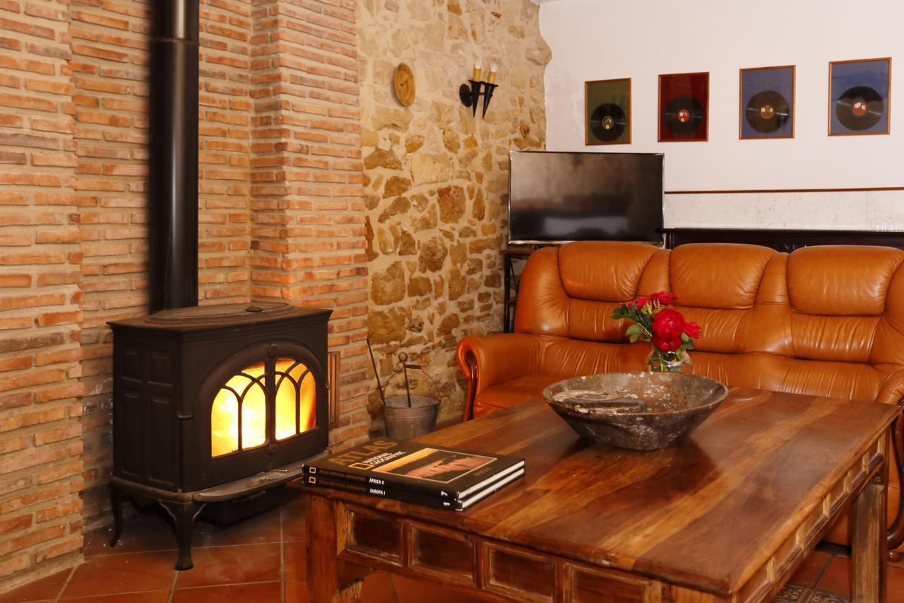 Ca Miquelet - Turistrat Casa de hóspedes Albocácer Exterior foto